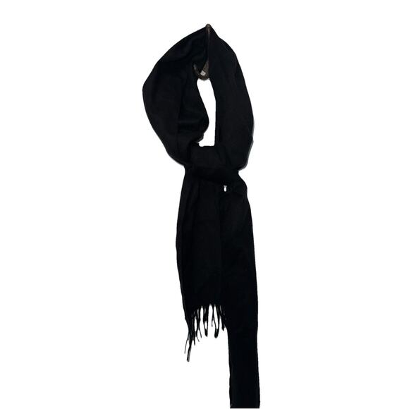 SAKS FIFTH AVENUE 100% Cashmere Black Scarf Fringe - Picture 4 of 7